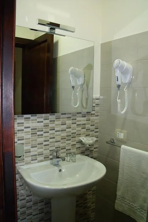 B&B Palazzo Tornabene Catania 0*,  Italy
