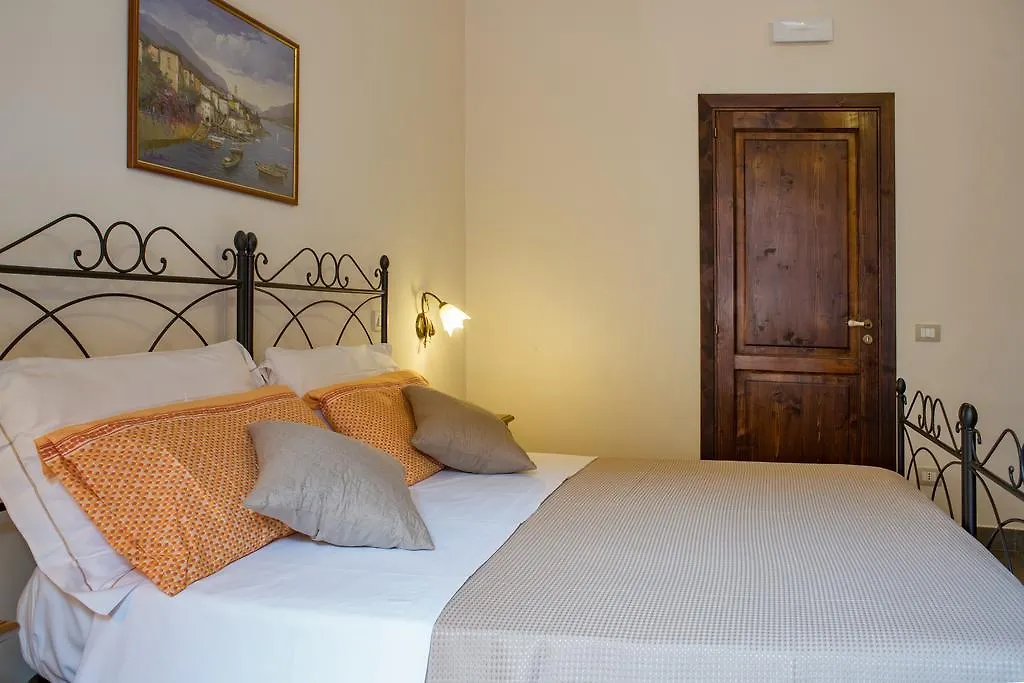 B&B Palazzo Tornabene Catania Bed & Breakfast